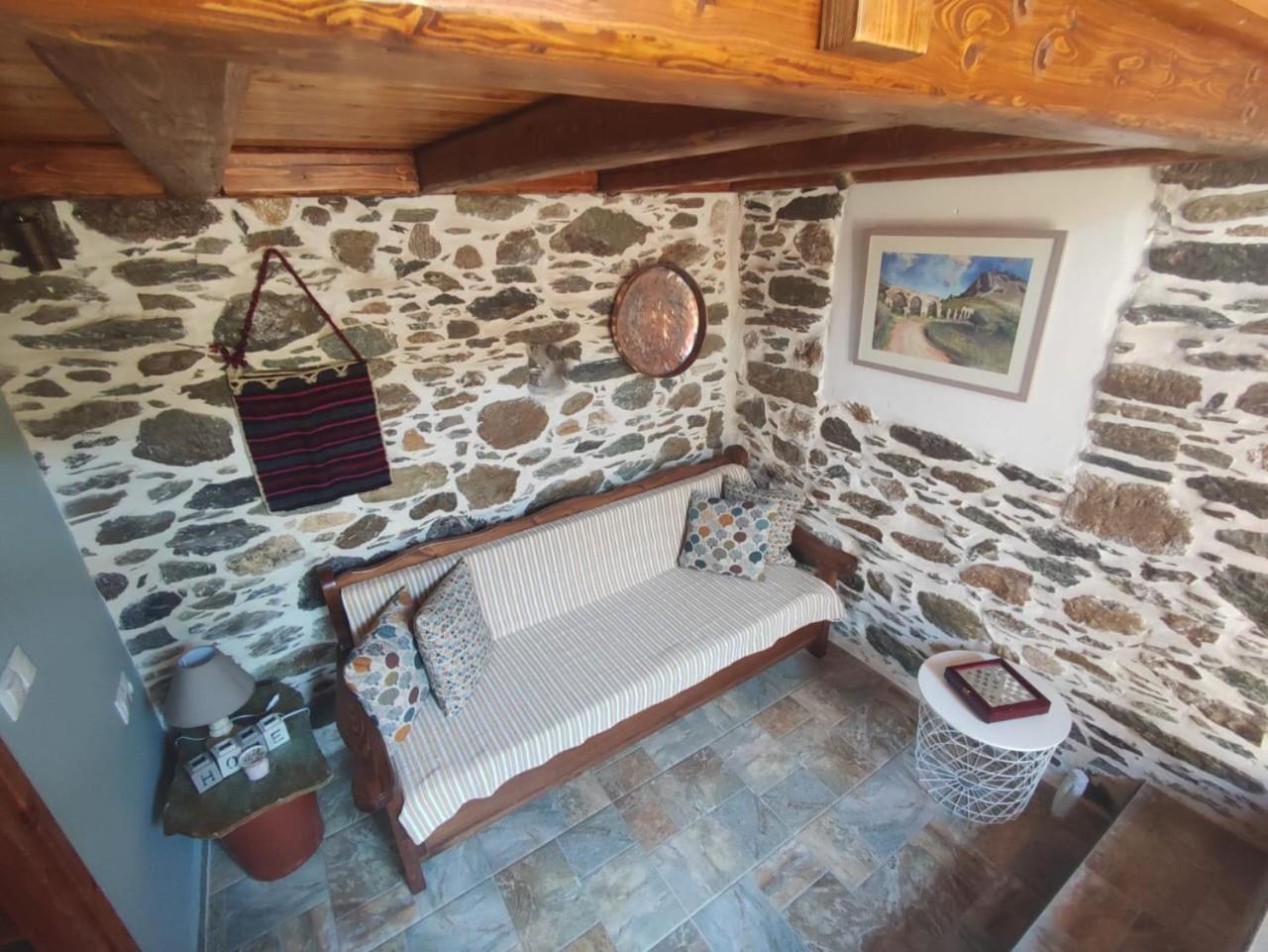 Πέτροκτιστο Σπίτι. Stone House Villa Karystos  Dış mekan fotoğraf