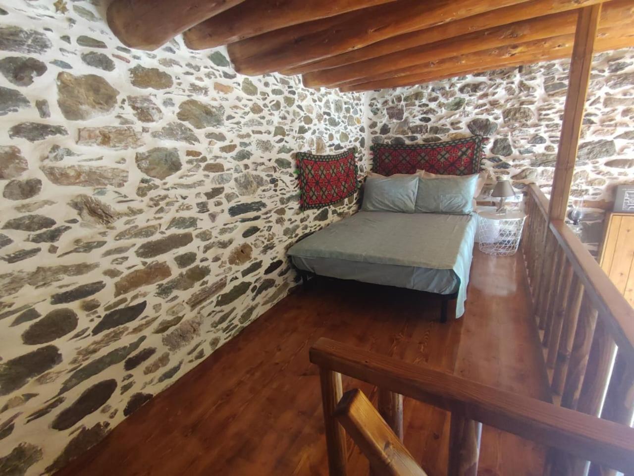 Πέτροκτιστο Σπίτι. Stone House Villa Karystos  Dış mekan fotoğraf