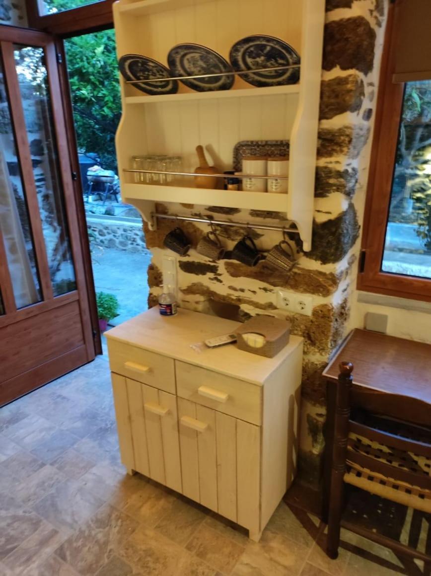 Πέτροκτιστο Σπίτι. Stone House Villa Karystos  Dış mekan fotoğraf
